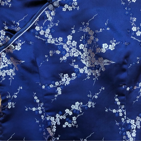 Cobalt Blue/Silver Floral Cheongsam Dress - Silk Dress - XS - Bust 29 - Size 0-2 - Picture 5 of 10